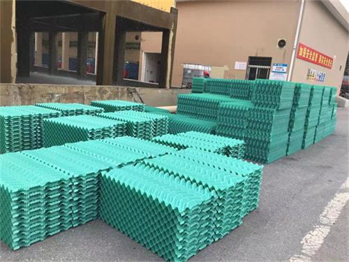 特菱冷卻塔更新改造(冷卻塔系統的現狀及發展趨勢)