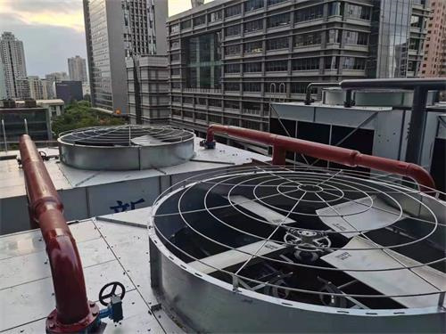 冷卻塔長(zhǎng)期停止運(yùn)轉(zhuǎn)注意事項(xiàng)(冷卻塔故障及處理方法