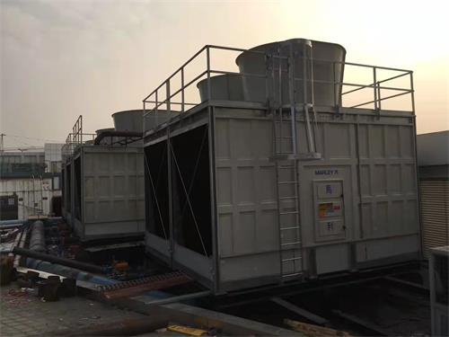 怎樣做到安全的排放玻璃鋼冷卻塔內(nèi)的水(玻璃鋼冷卻塔的正確放水方法)