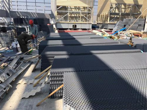 冷卻塔填料：方形冷卻塔的清除工作一般有幾種方案(圓形冷卻塔與方形冷卻