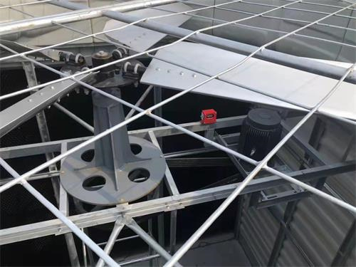 冷卻塔填料：方形冷卻塔的清除工作一般有幾種方案(圓